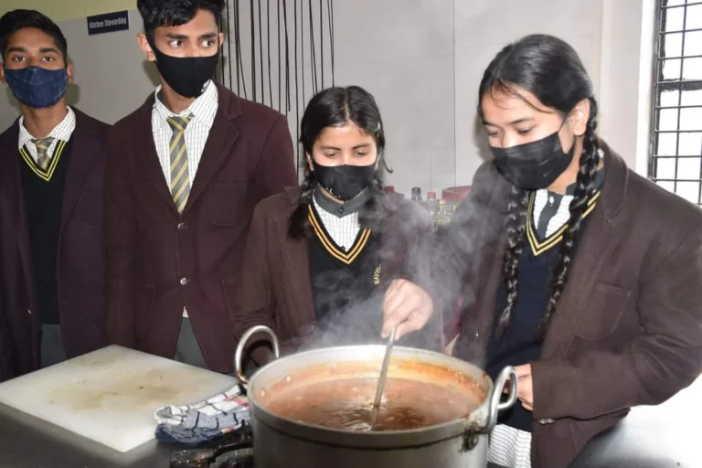 Workshop on Soup, Sandwich and Smoothie – IHMS Kotdwar, photo 2