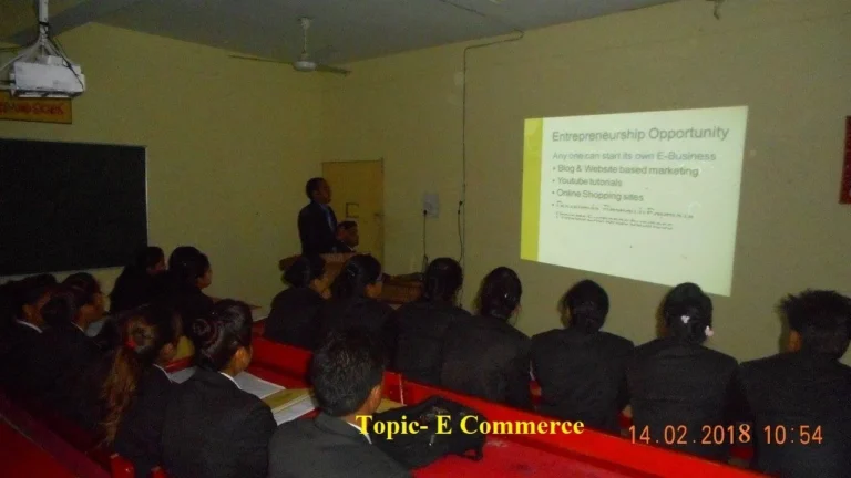 Workshop on E-Commerce – IHMS Kotdwar, photo 1