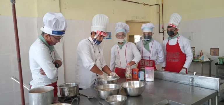 Practical's with proper Covid 19 precautions and rule regulations. – IHMS Kotdwar, photo 3