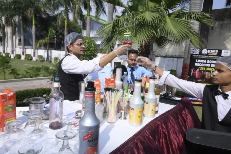 Limca Book of World Record "251-Mocktails" – IHMS Kotdwar, photo 46