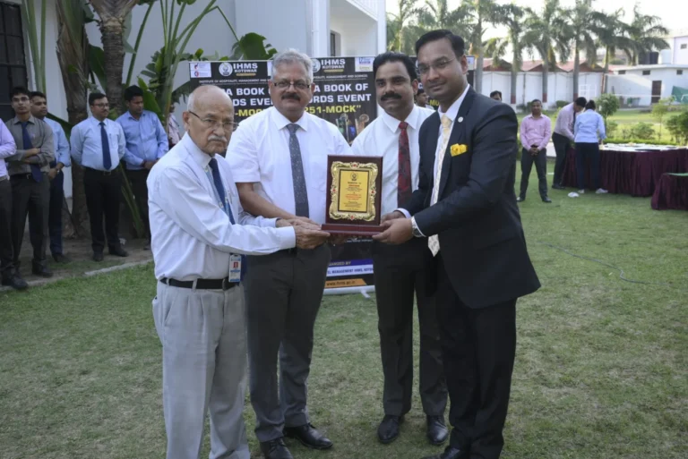 Limca Book of World Record "251-Mocktails" – IHMS Kotdwar, photo 40