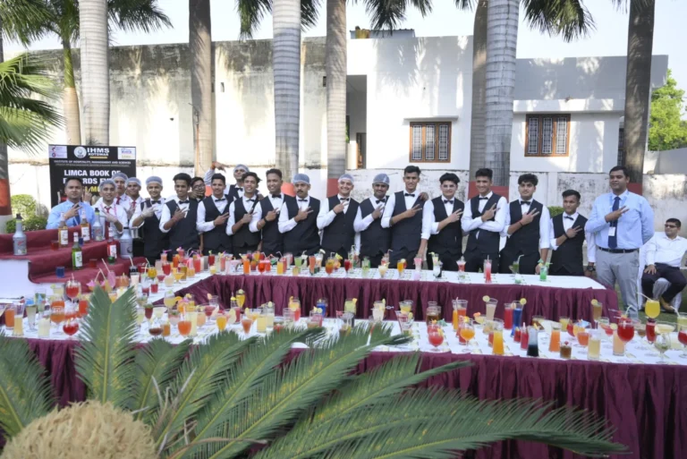 Limca Book of World Record "251-Mocktails" – IHMS Kotdwar, photo 26