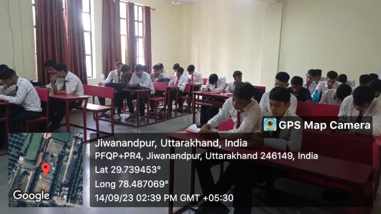 IHMS organized an essay competition on the topic, “हिंदी भाषा का महत्व”