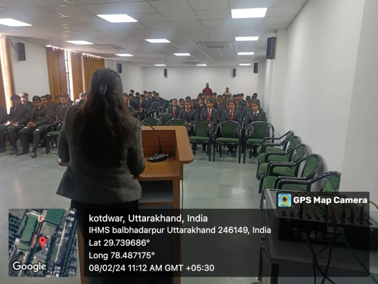 Workshop on "Mobile Computing" – IHMS Kotdwar, photo 1