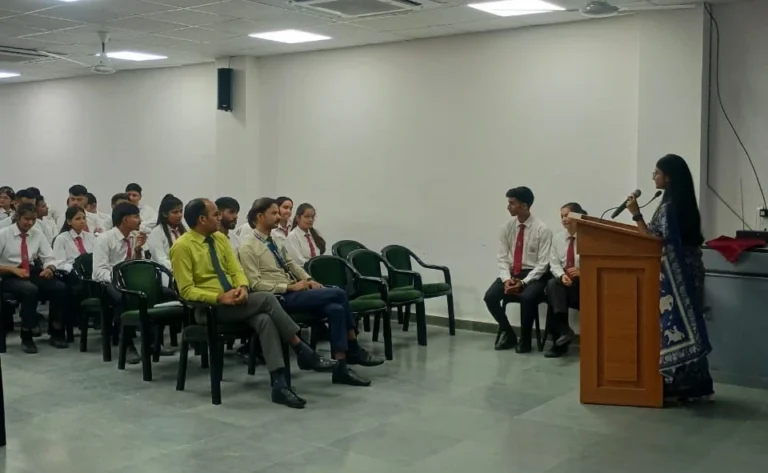 Mentoring Session on Lean Startup & Minimum Viable Product – IHMS Kotdwar, photo 7